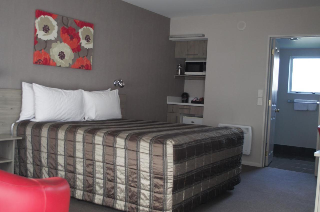 Carramar Motor Inn Палмерстон-Норт Экстерьер фото