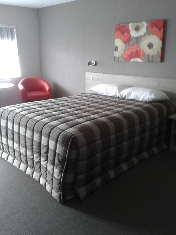 Carramar Motor Inn Палмерстон-Норт Экстерьер фото